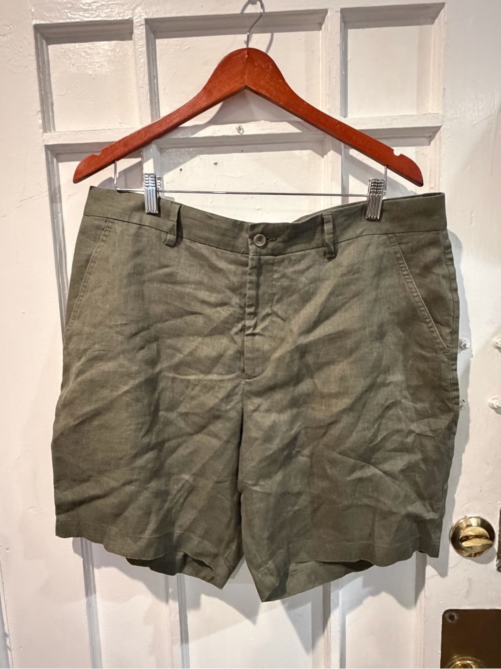 Zara Olive Green Flat-Front Men's Shorts
